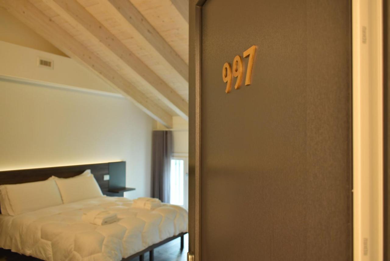 Royal Garden Luxury Rooms Padua Exteriör bild